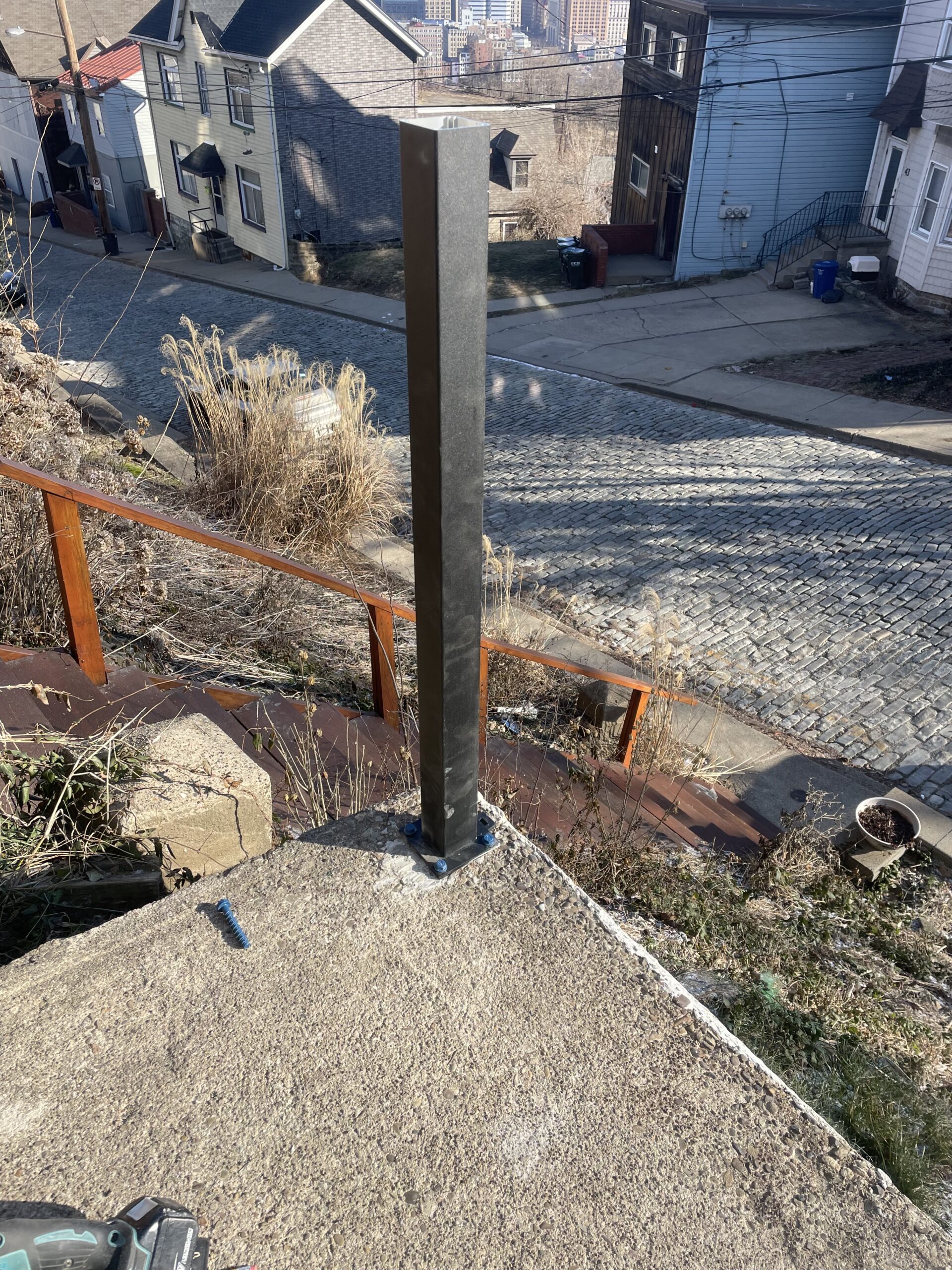 Install custom metal patio railings in Mount Washington